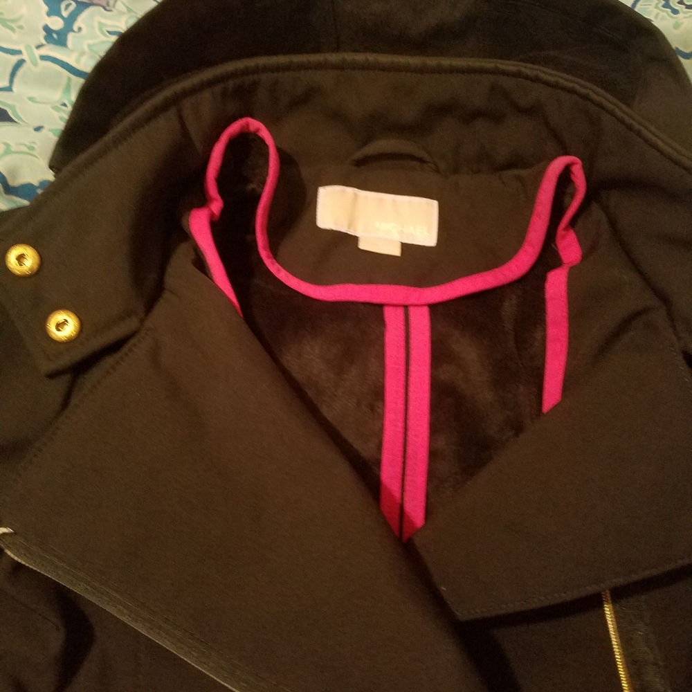 Coat - Picture 2 of 5
